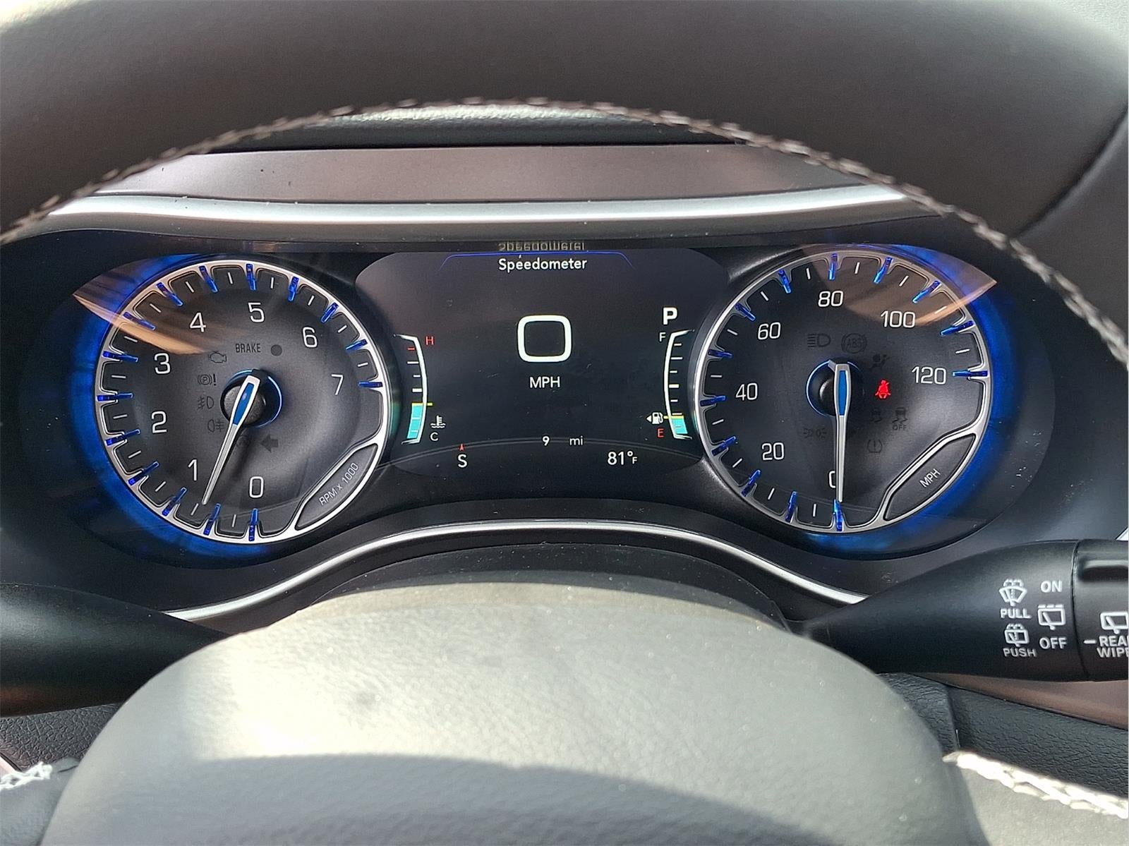 2026 Chrysler Voyager LX