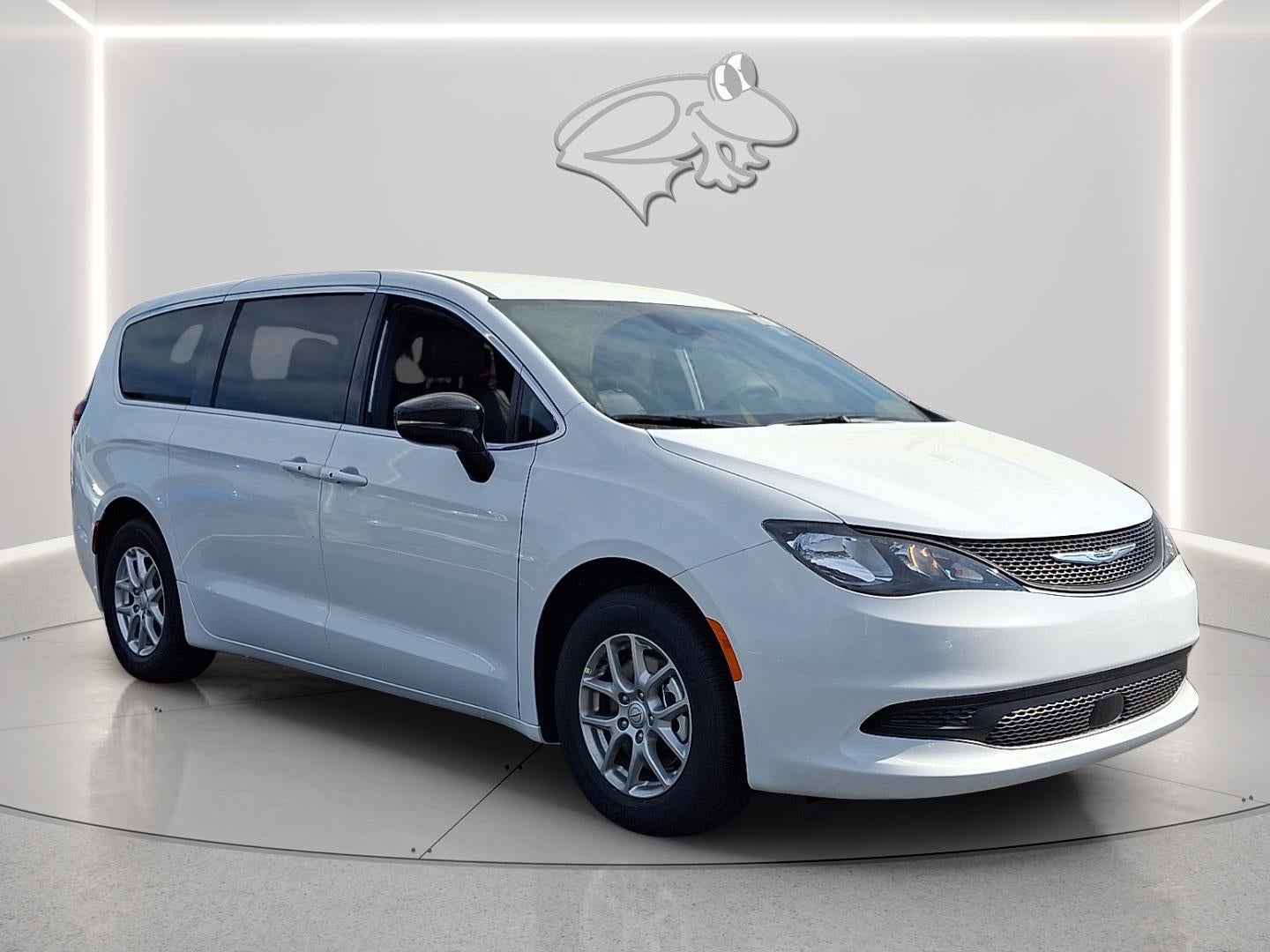 2026 Chrysler Voyager LX