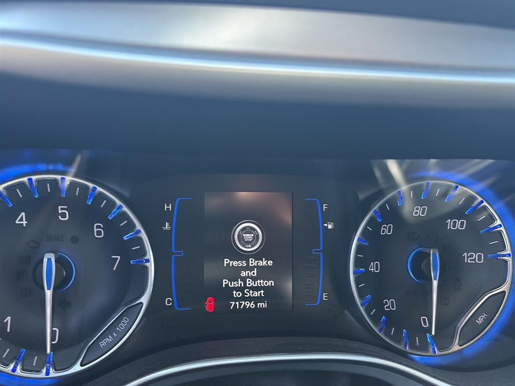 2020 Chrysler Pacifica Touring