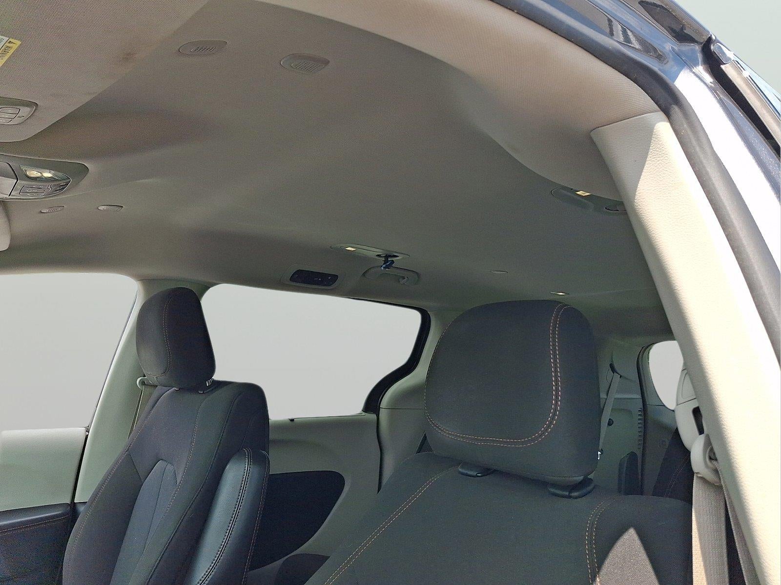 2020 Chrysler Pacifica Touring