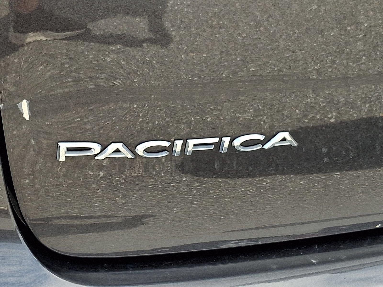 2020 Chrysler Pacifica Touring