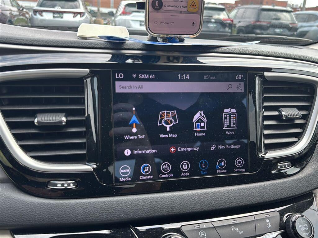 2020 Chrysler Pacifica Touring