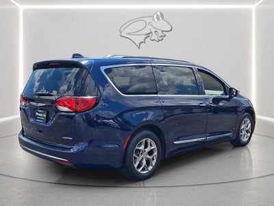 2017 Chrysler Pacifica Limited