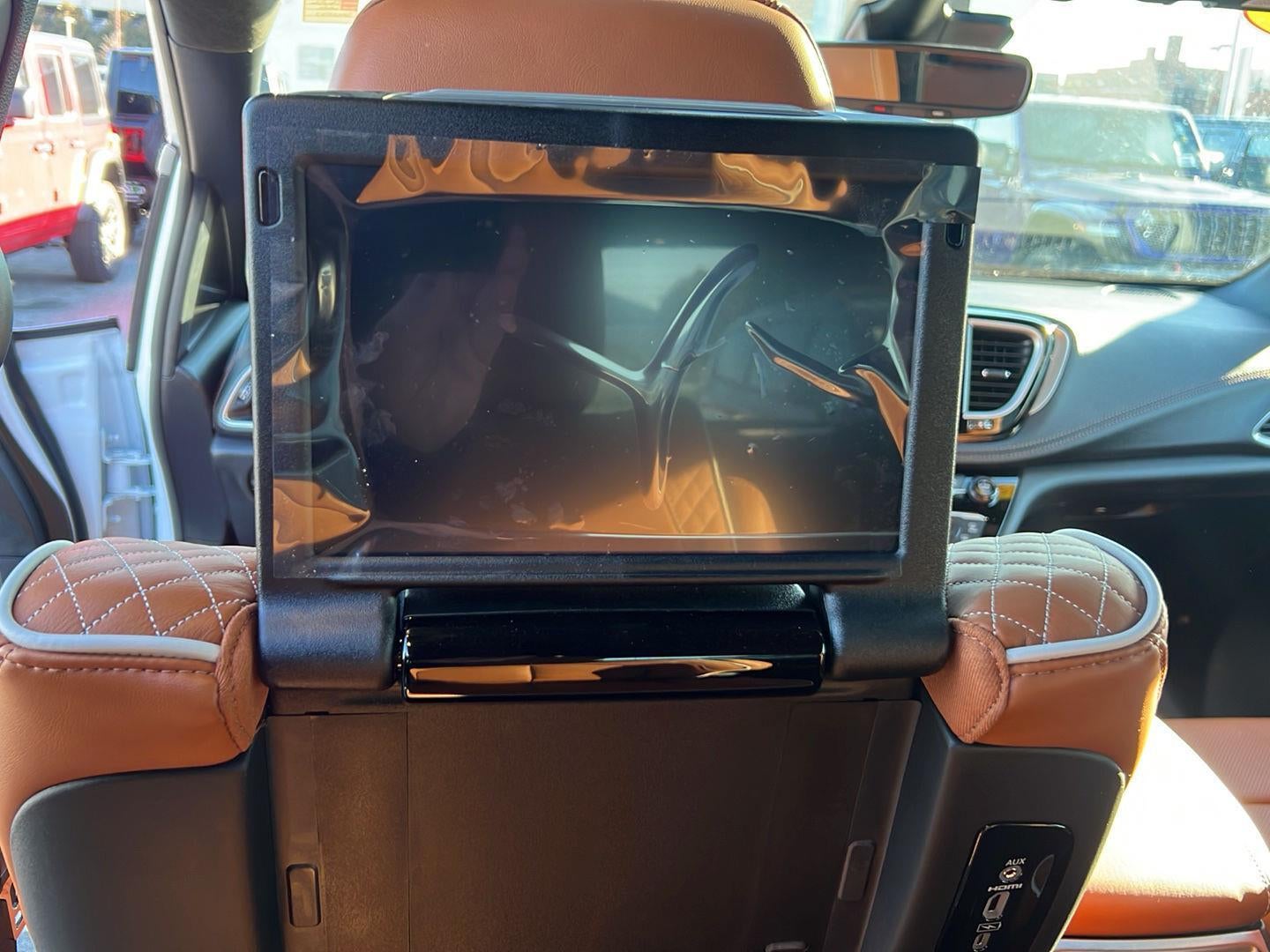 2025 Chrysler Pacifica Pinnacle