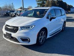 2025 Chrysler Pacifica Pinnacle