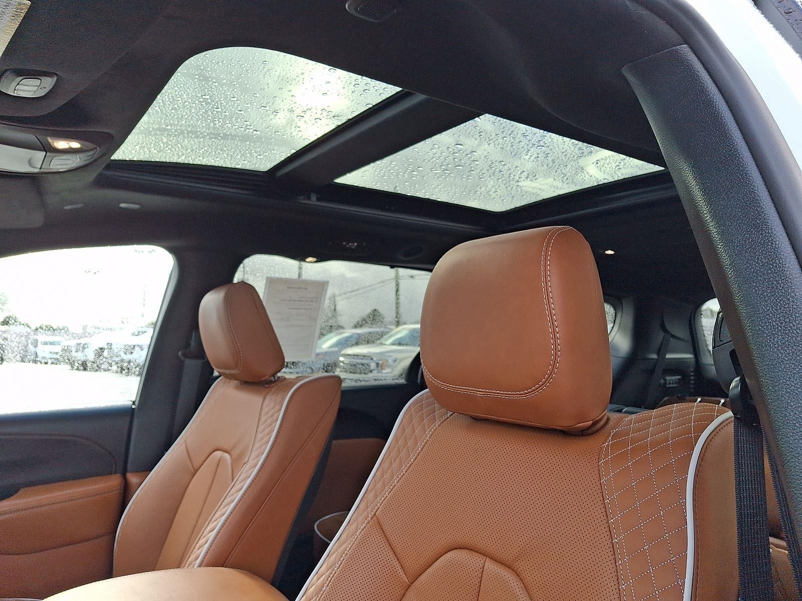 2025 Chrysler Pacifica Pinnacle