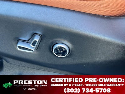 2025 Chrysler Pacifica Pinnacle