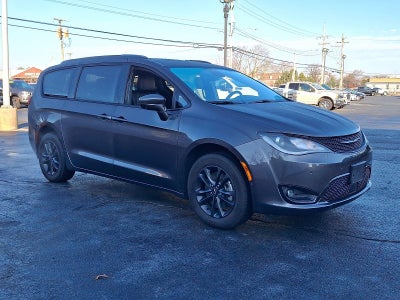 2020 Chrysler Pacifica Launch Edition