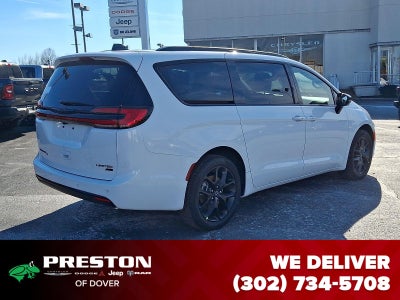 2026 Chrysler Pacifica Limited