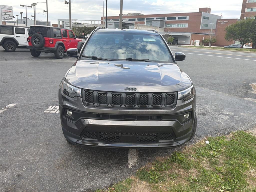 2023 Jeep Compass Altitude