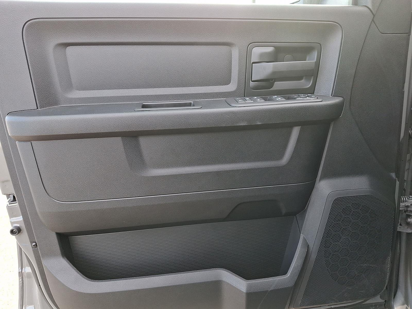 2026 RAM 2500 Black Express