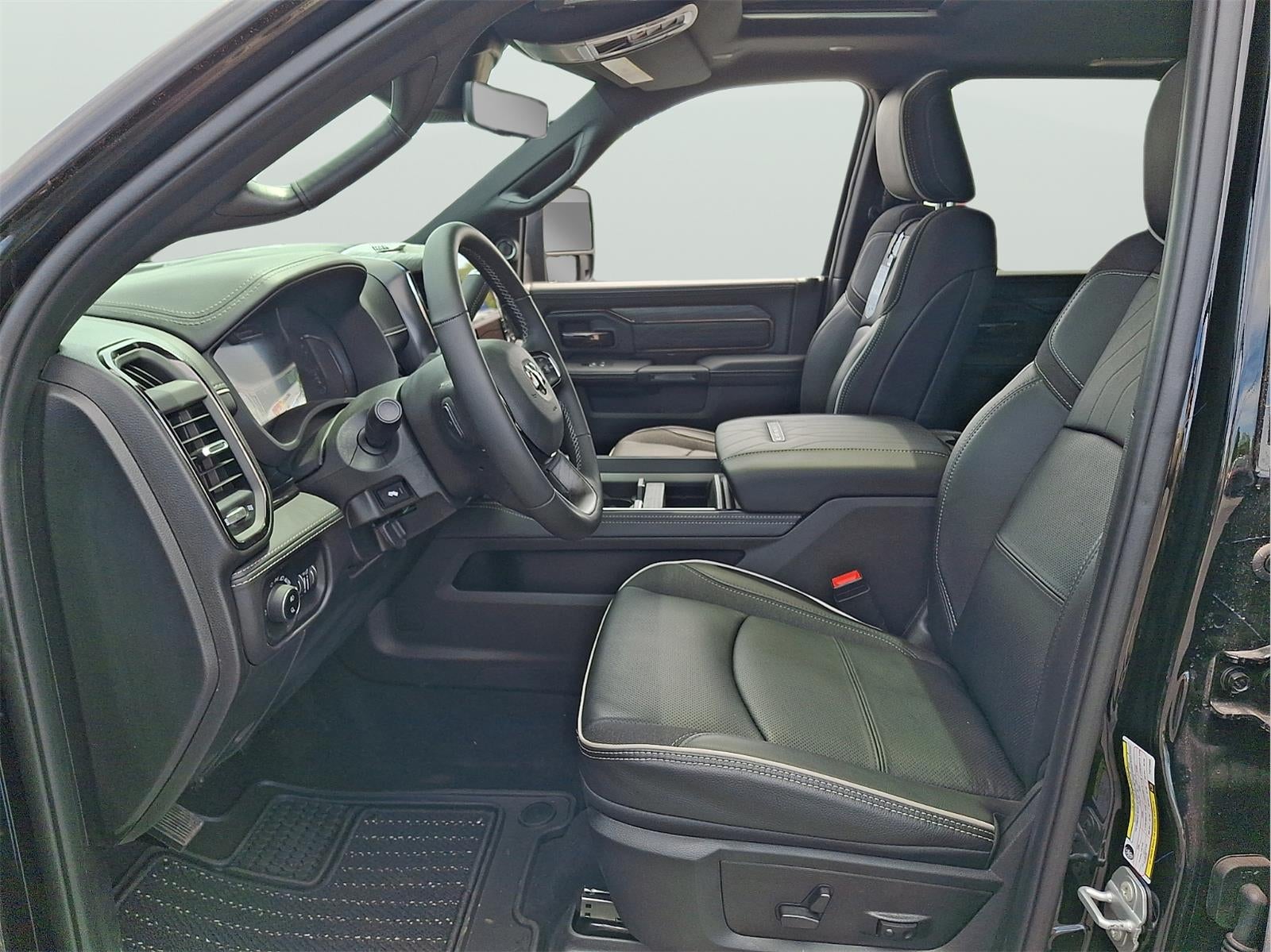 2026 RAM 3500 Limited
