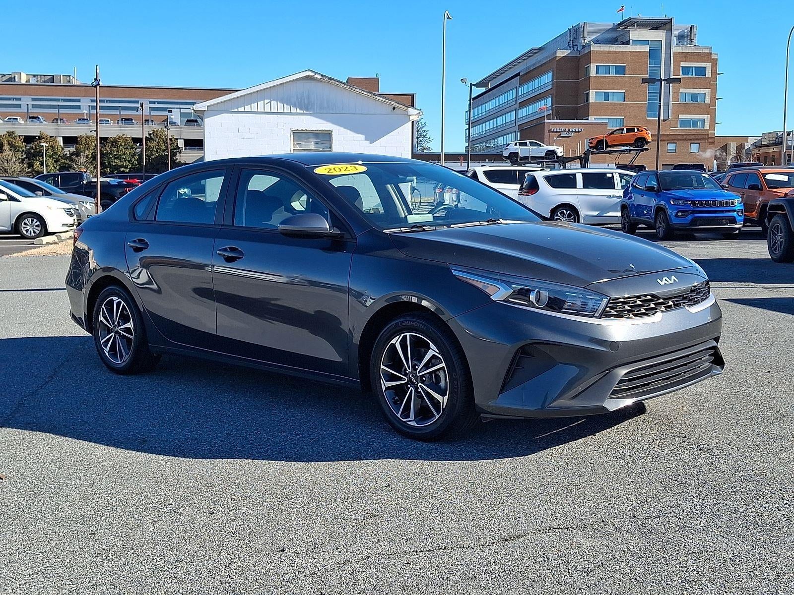 2023 Kia Forte LXS