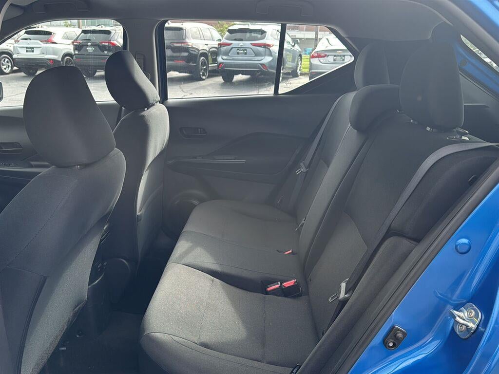 2025 Nissan Kicks Play S