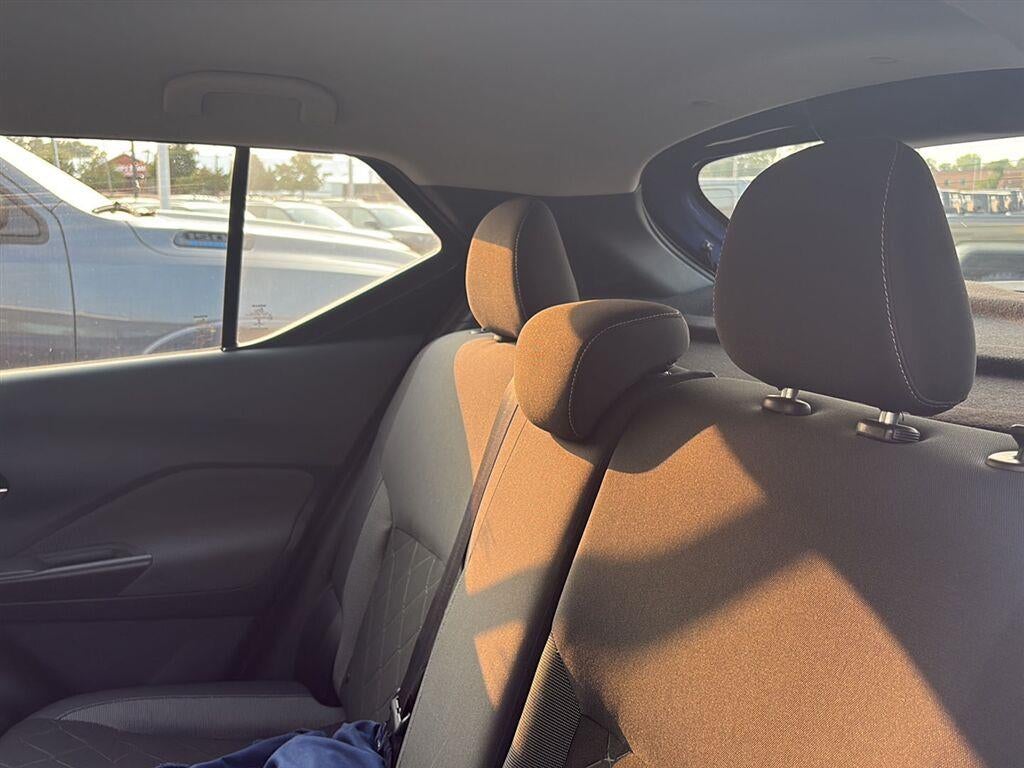 2019 Nissan Kicks SV