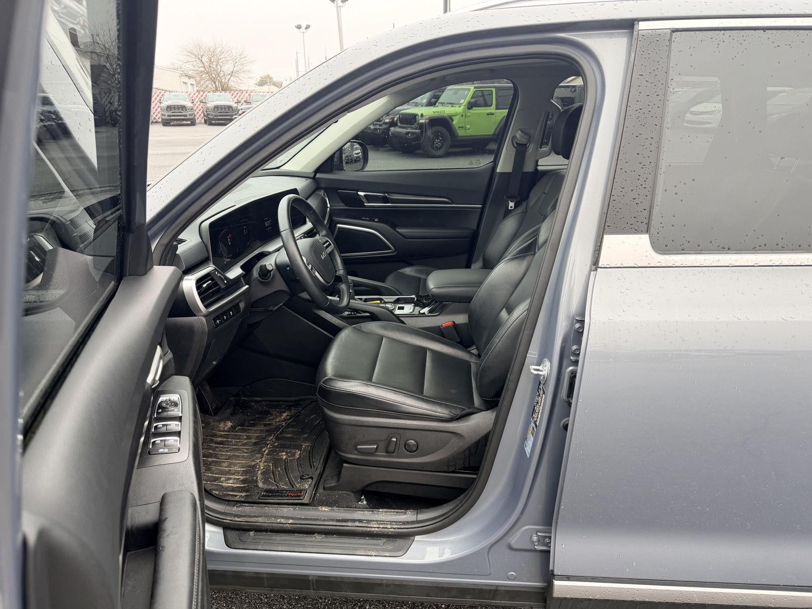 2023 Kia Telluride S