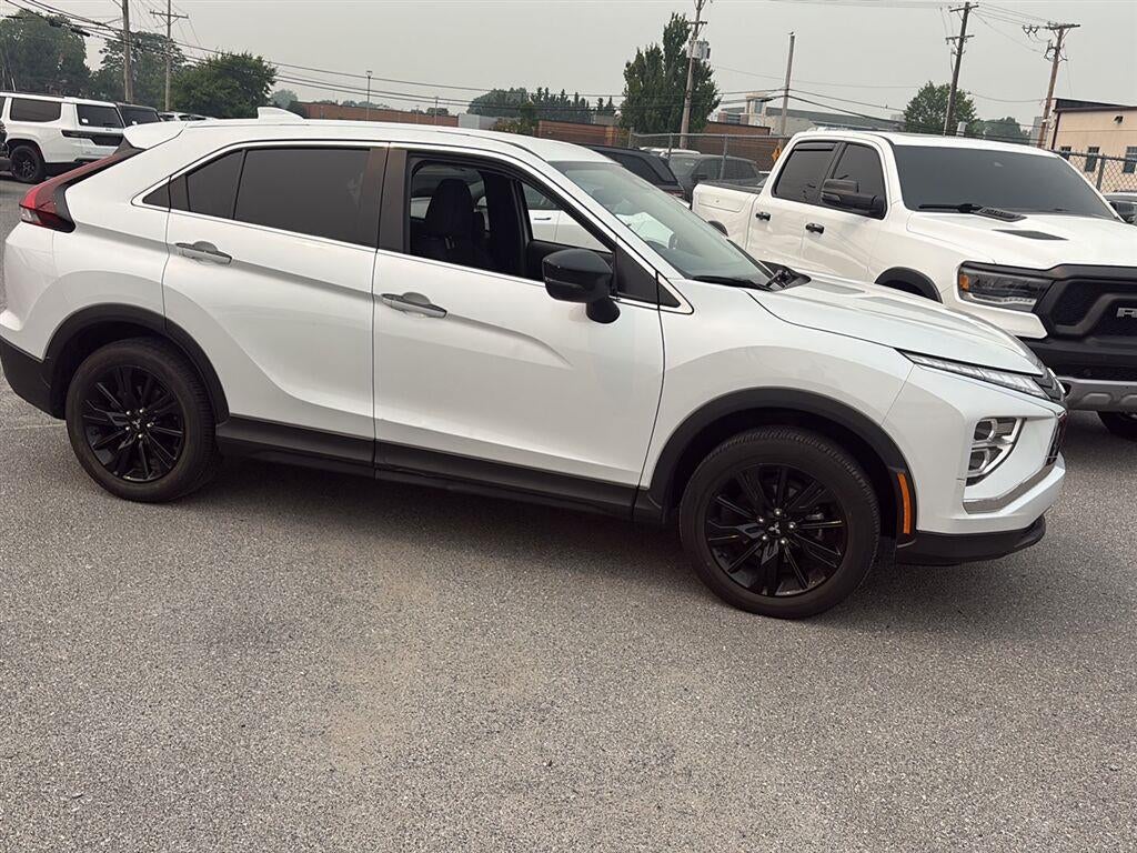 2023 Mitsubishi Eclipse Cross LE