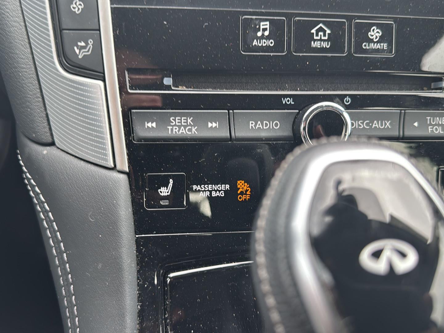 2023 INFINITI Q50 LUXE