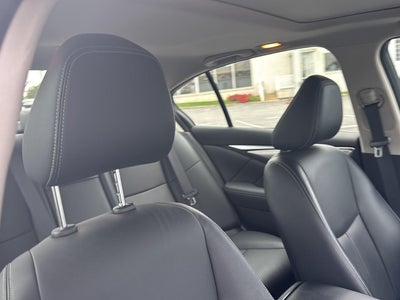 2023 INFINITI Q50 LUXE