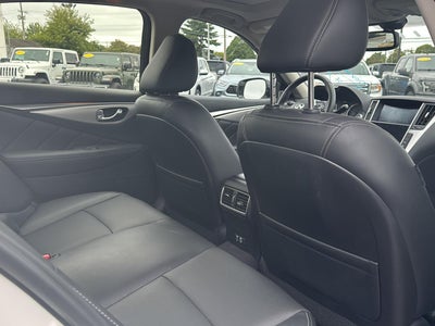 2023 INFINITI Q50 LUXE