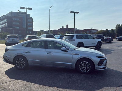 2026 Hyundai Sonata Hybrid Blue