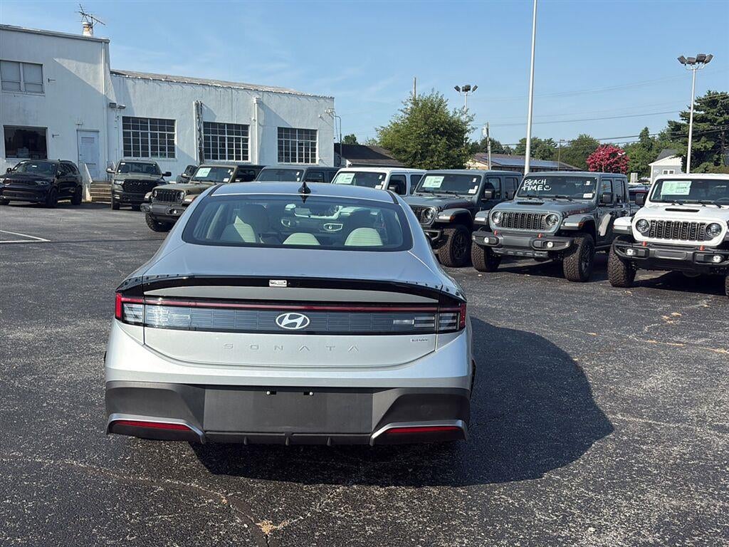 2026 Hyundai Sonata Hybrid Blue