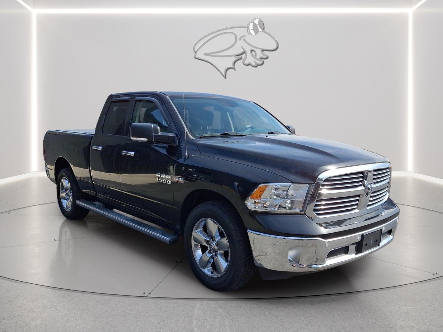 2017 RAM 1500 SLT