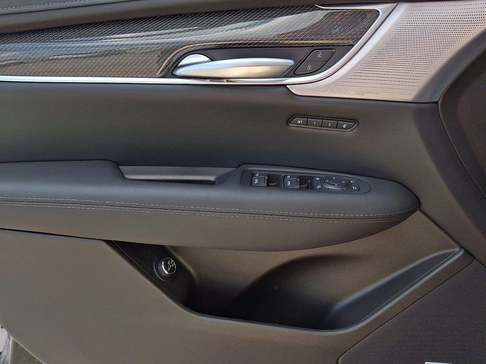 2025 Cadillac Xt5 AWD Sport