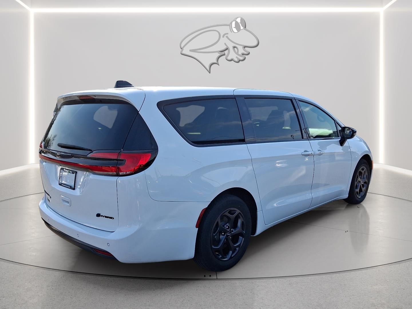 2023 Chrysler Pacifica Hybrid Limited