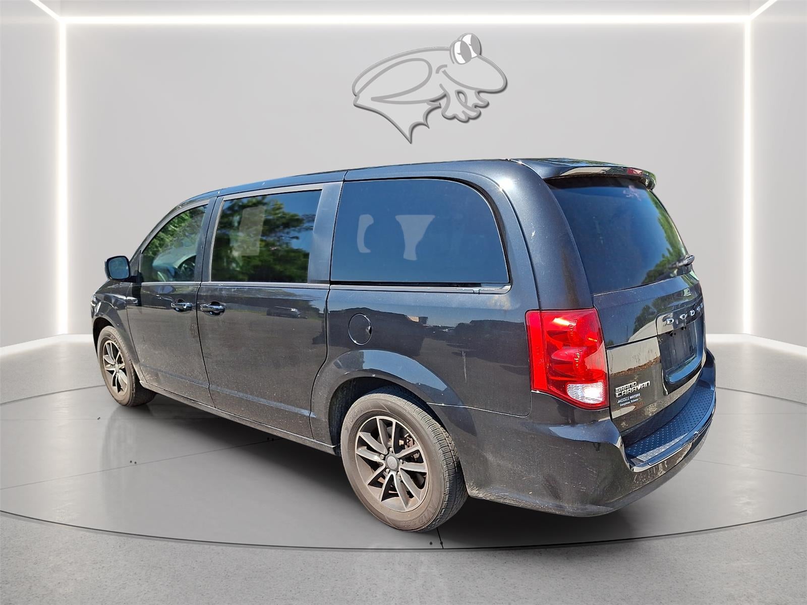 2018 DAIMLER DODGE GRAND CARAVAN SE