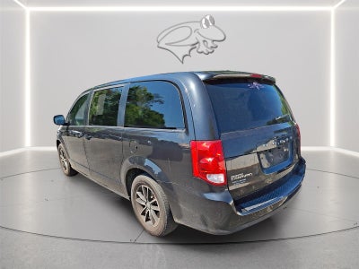 2018 DAIMLER DODGE GRAND CARAVAN SE