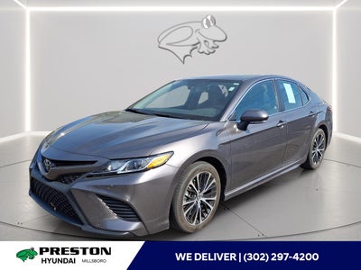 2020 Toyota Camry SE