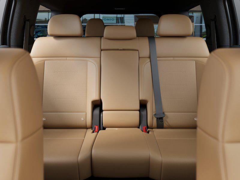 2027 Hyundai Santa Fe Hybrid Limited 7P