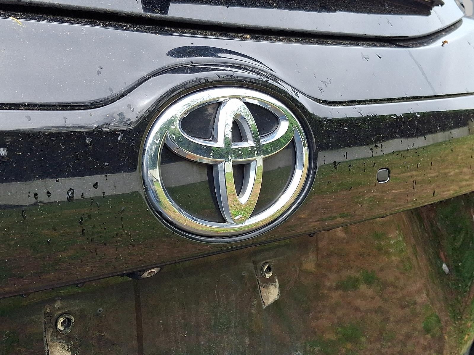 2016 Toyota Highlander Limited Platinum
