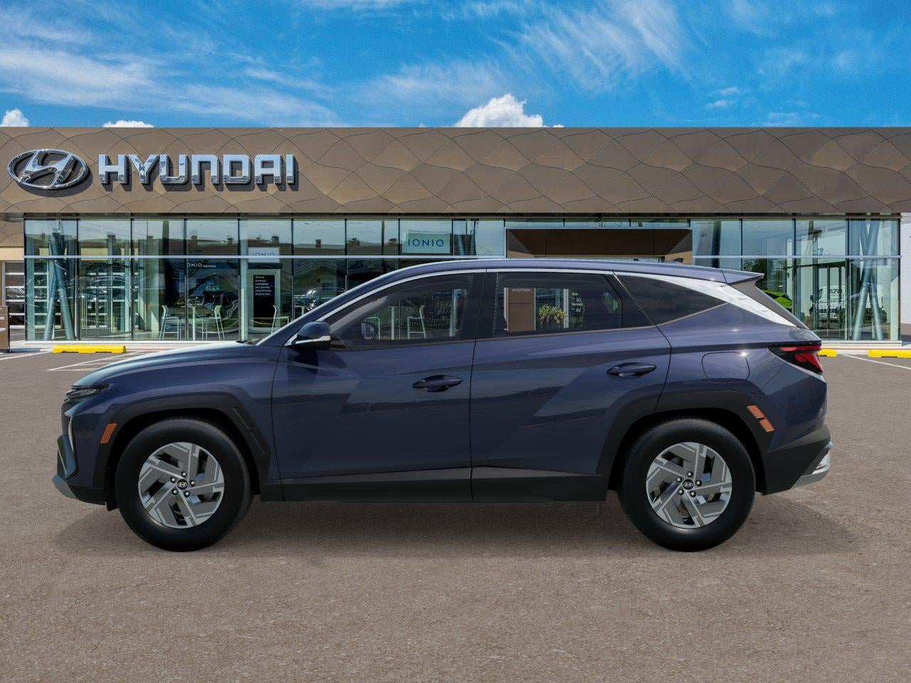 2026 Hyundai Tucson Hybrid Blue SE