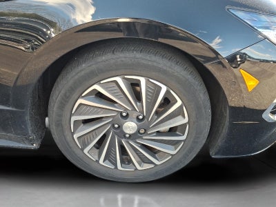 2023 Hyundai Sonata Hybrid Limited