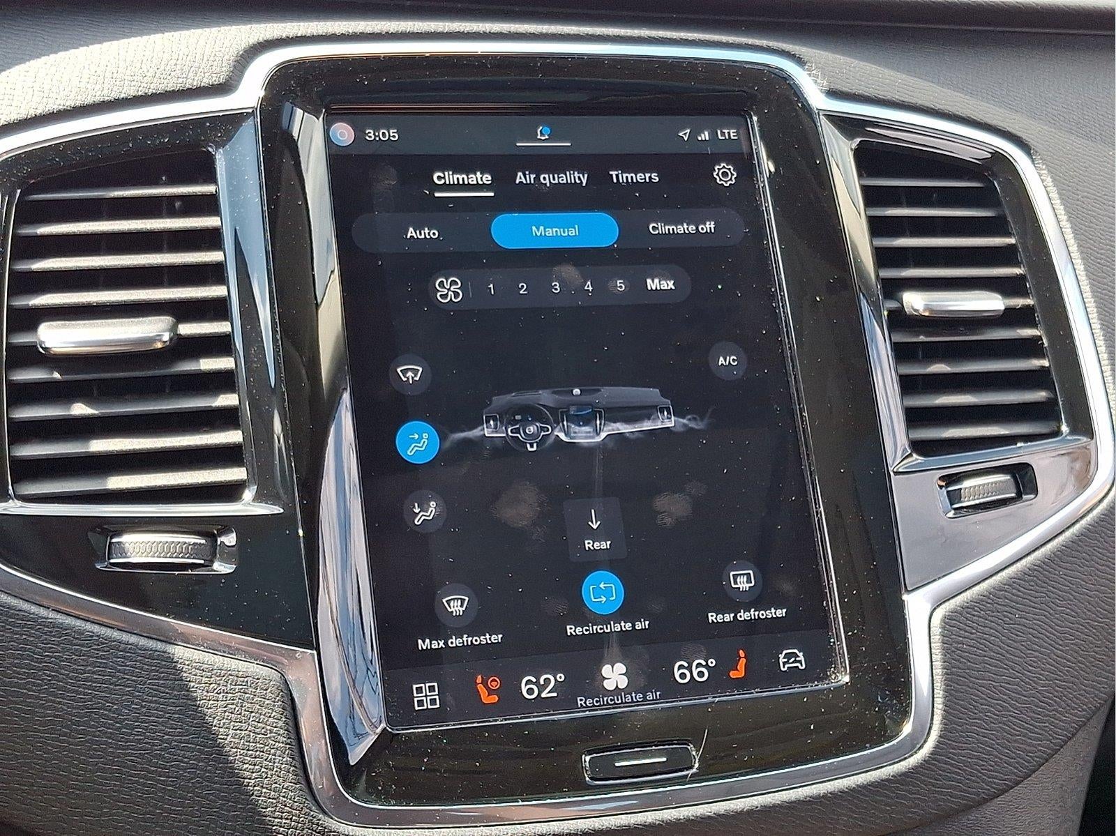 2023 Volvo XC90 Plus
