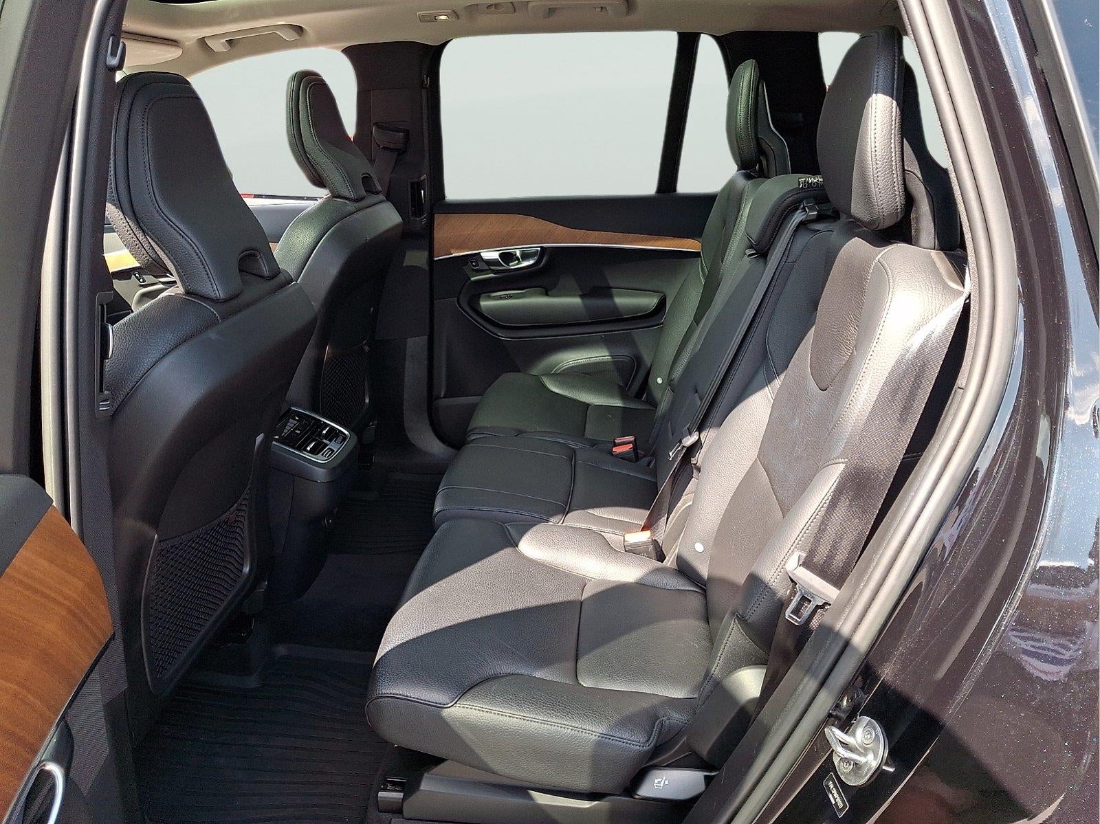 2023 Volvo XC90 Plus