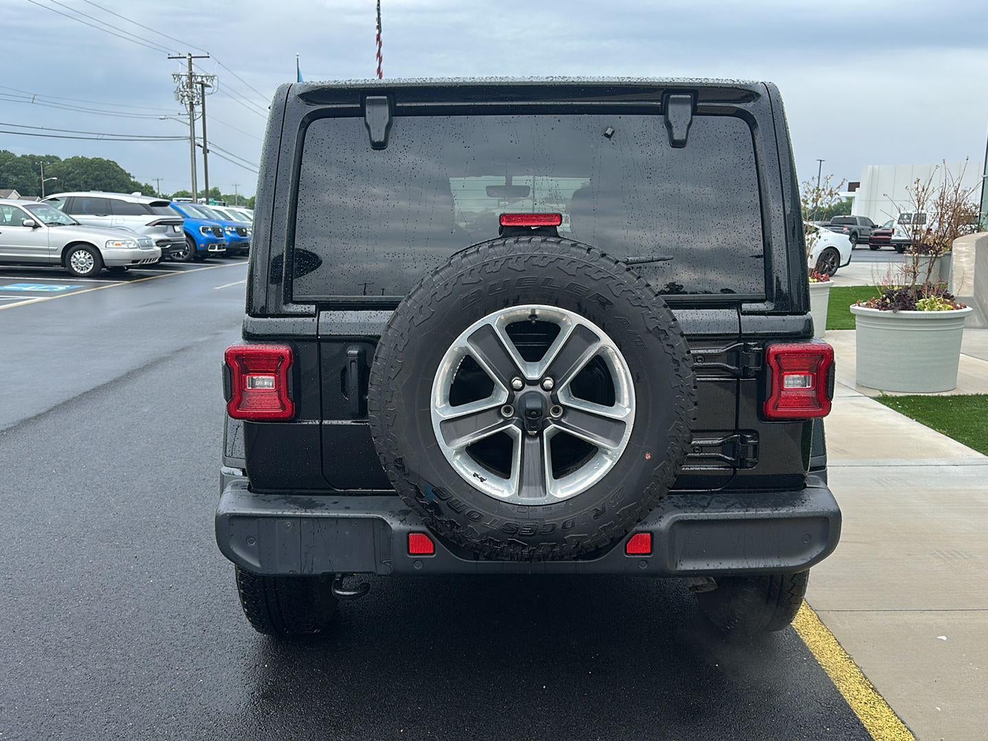 2021 Jeep WRANGLER SAHA