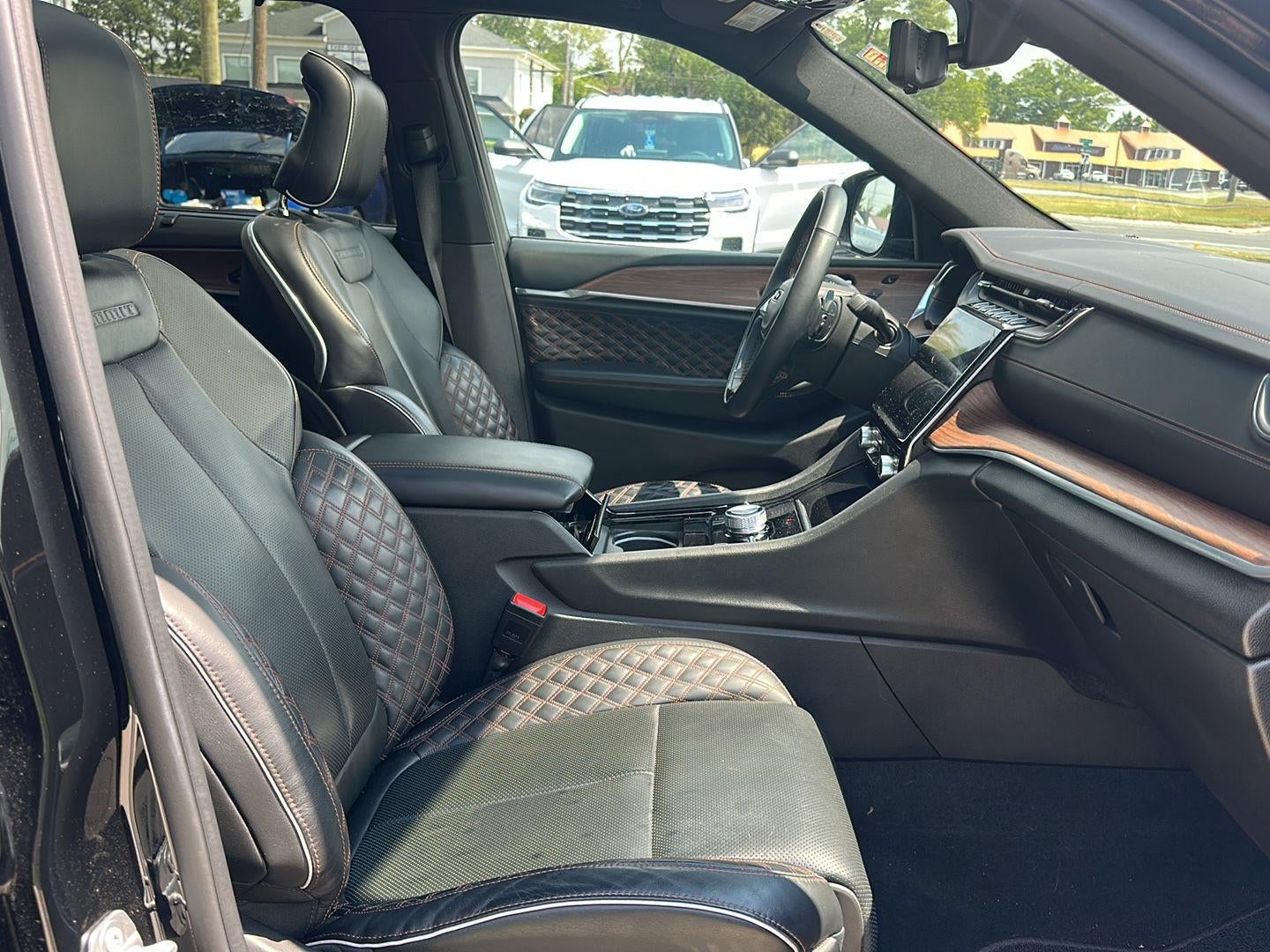 2023 Jeep Grand Cherokee L Summit