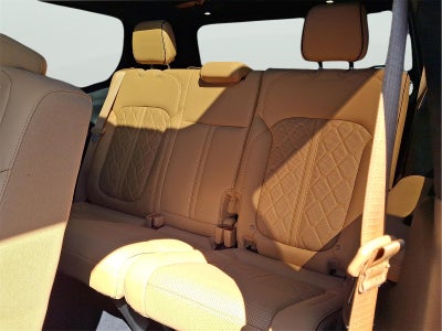 2024 Jeep Grand Wagoneer Series III Obsidian