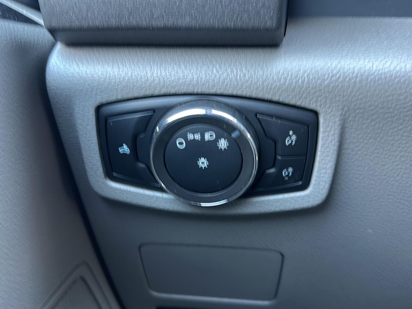 2022 Ford Super Duty F-250 SRW XL