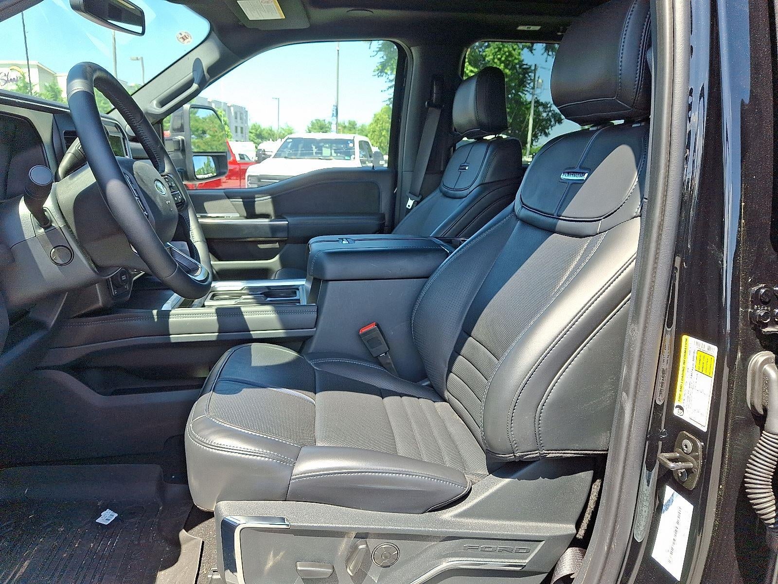 2025 Ford Super Duty F-250 Platinum