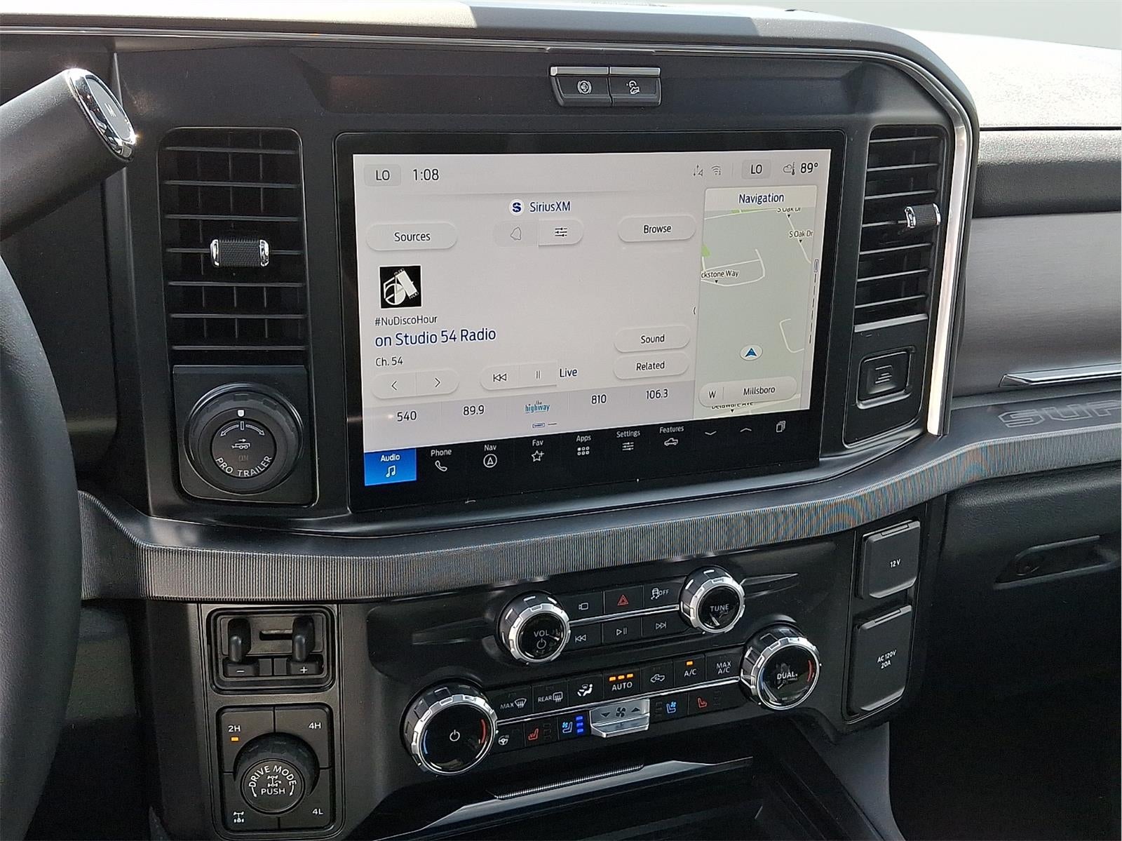 2026 Ford Super Duty F-350 Platinum