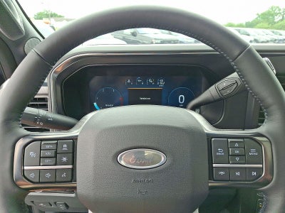 2025 Ford Super Duty F-350 Platinum