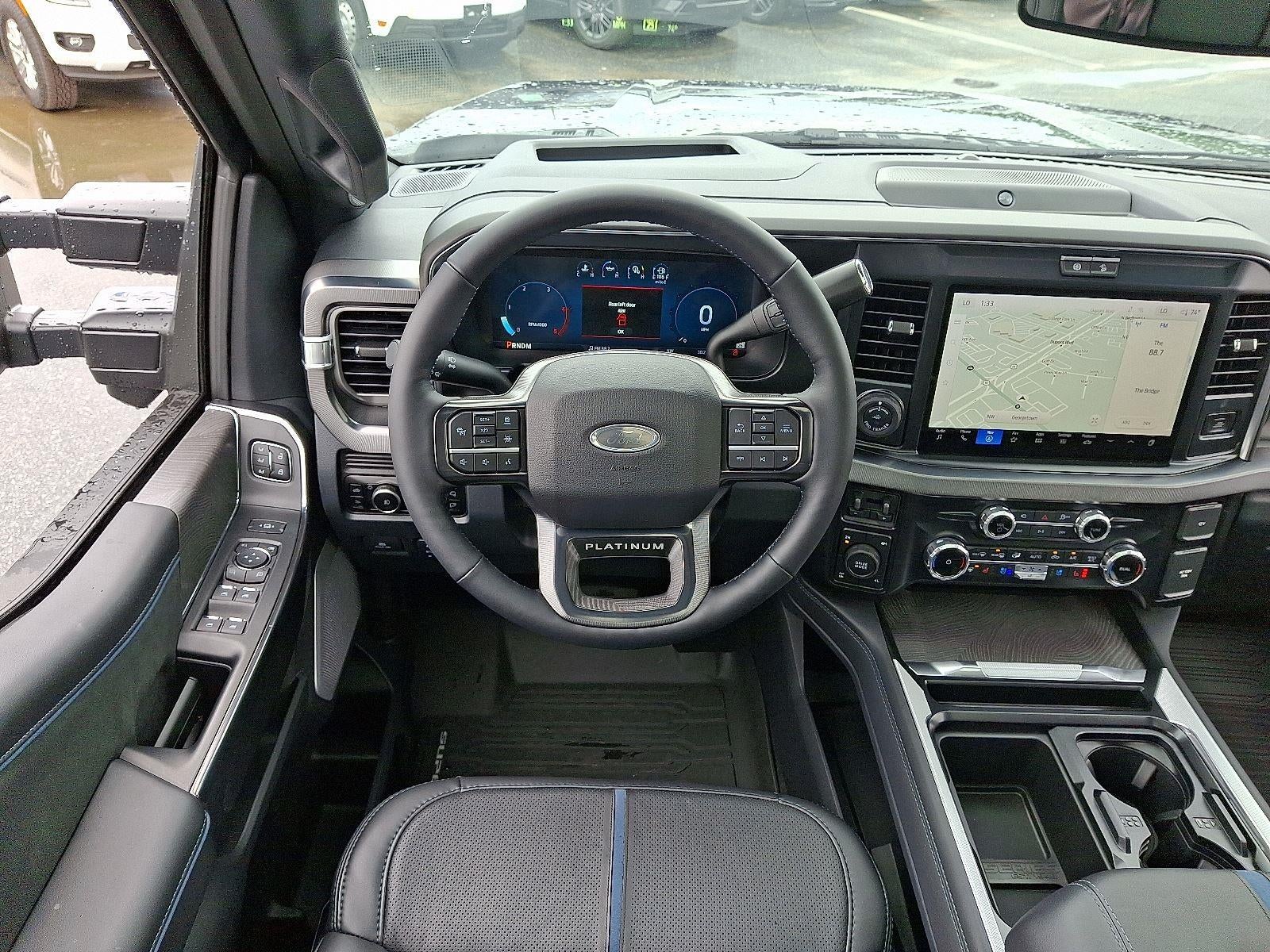 2025 Ford Super Duty F-350 Platinum