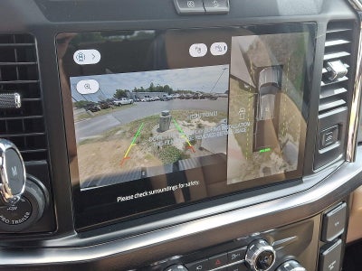 2026 Ford Super Duty F-350 DRW Lariat