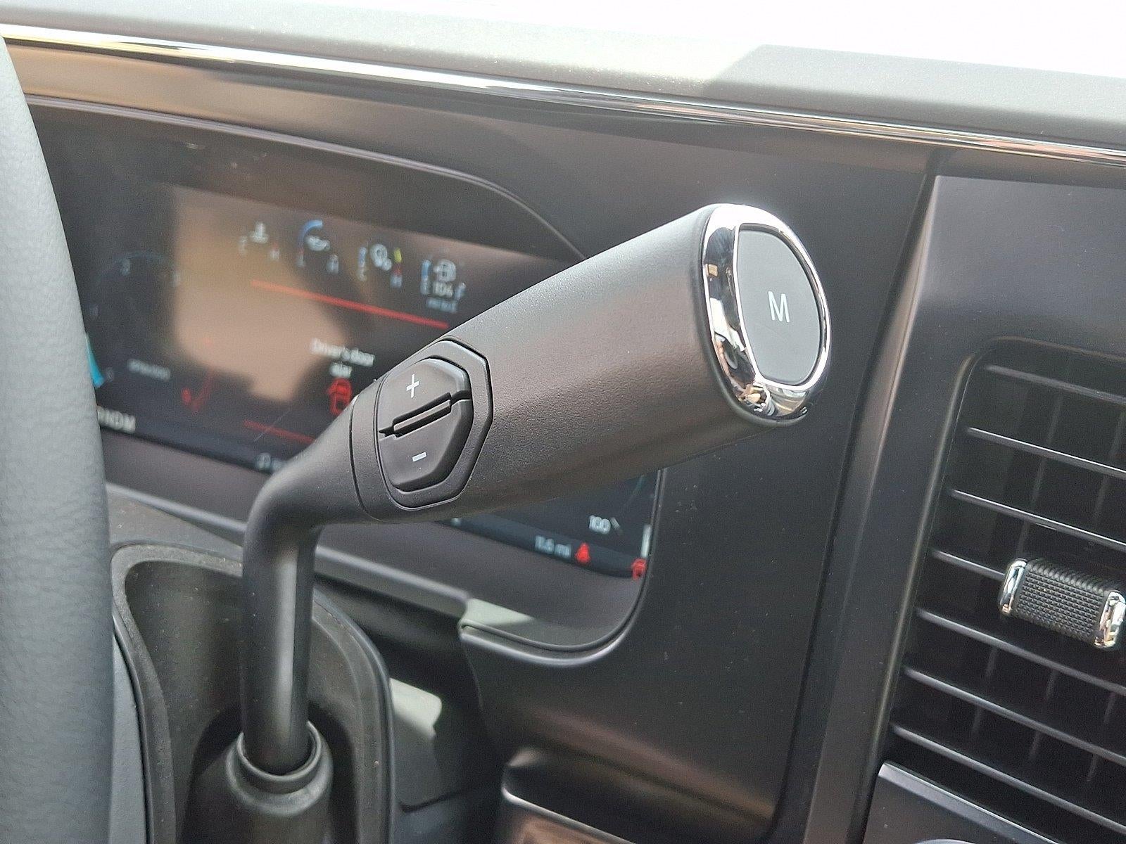 2026 Ford Super Duty F-350 DRW Lariat