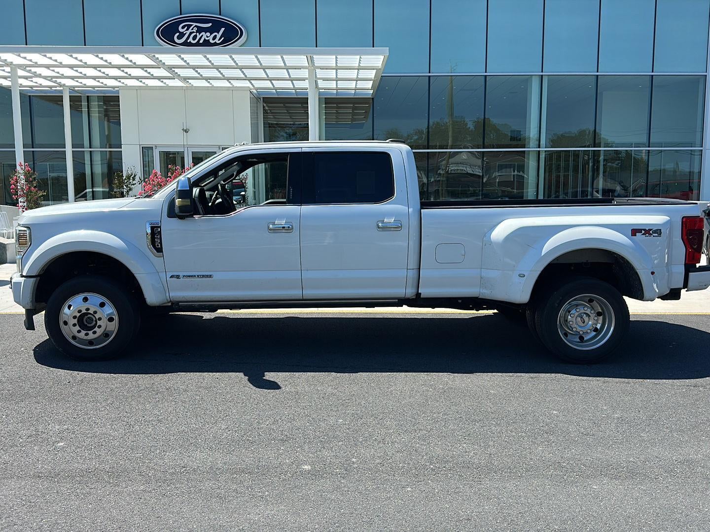 2020 Ford Super Duty F-450 Drw Platinum
