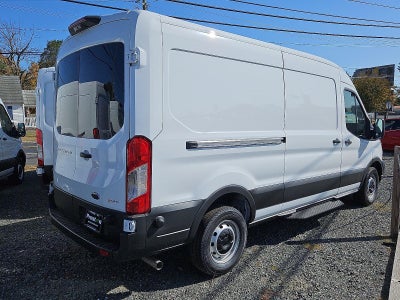2024 Ford Transit Cargo Van T-250 148" Med Rf 9070 GVWR RWD